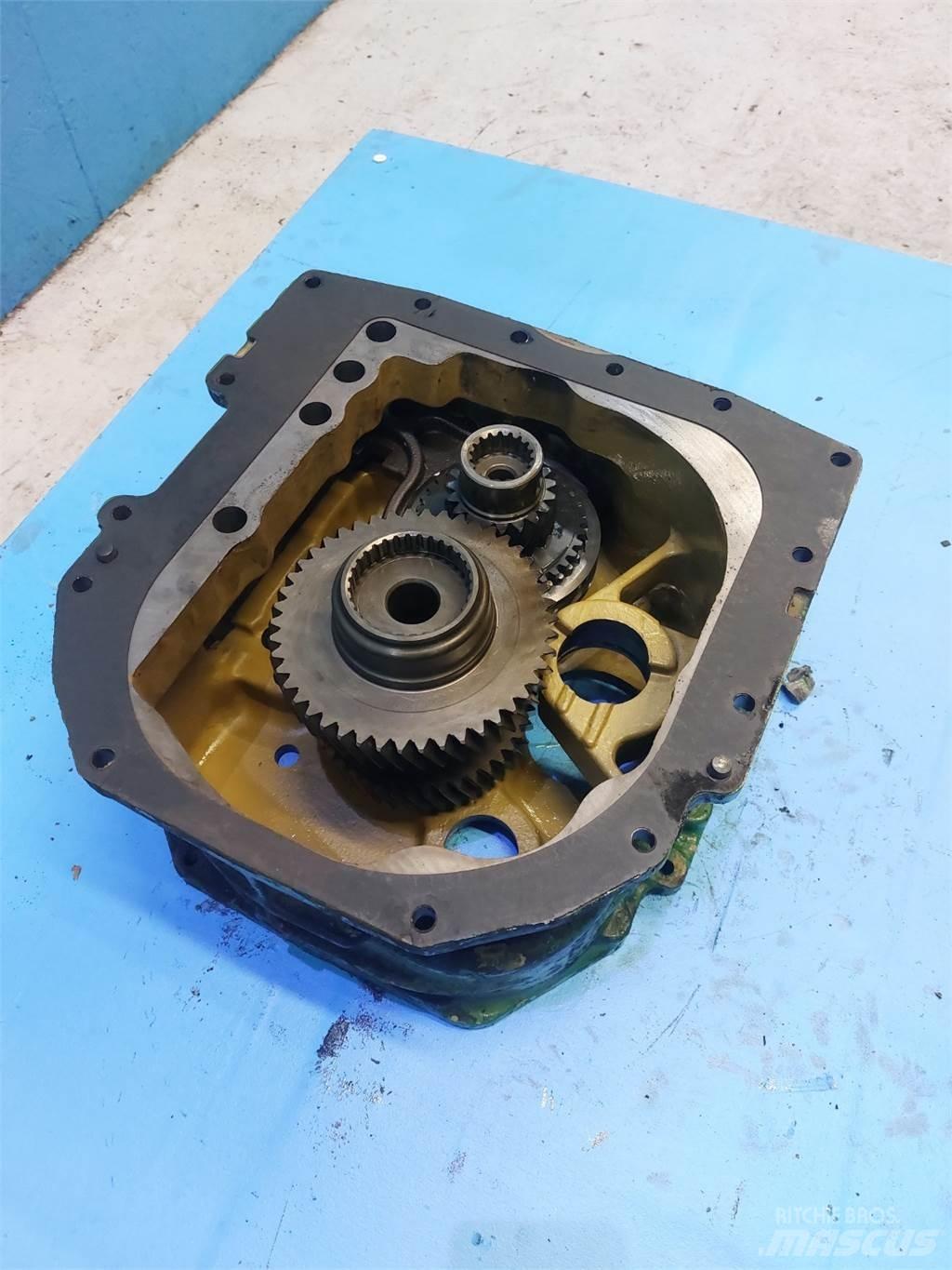 John Deere 6200 Gear
