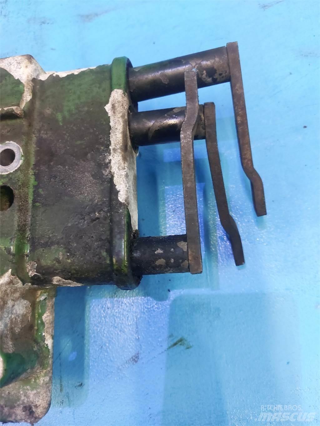 John Deere 6200 Gear