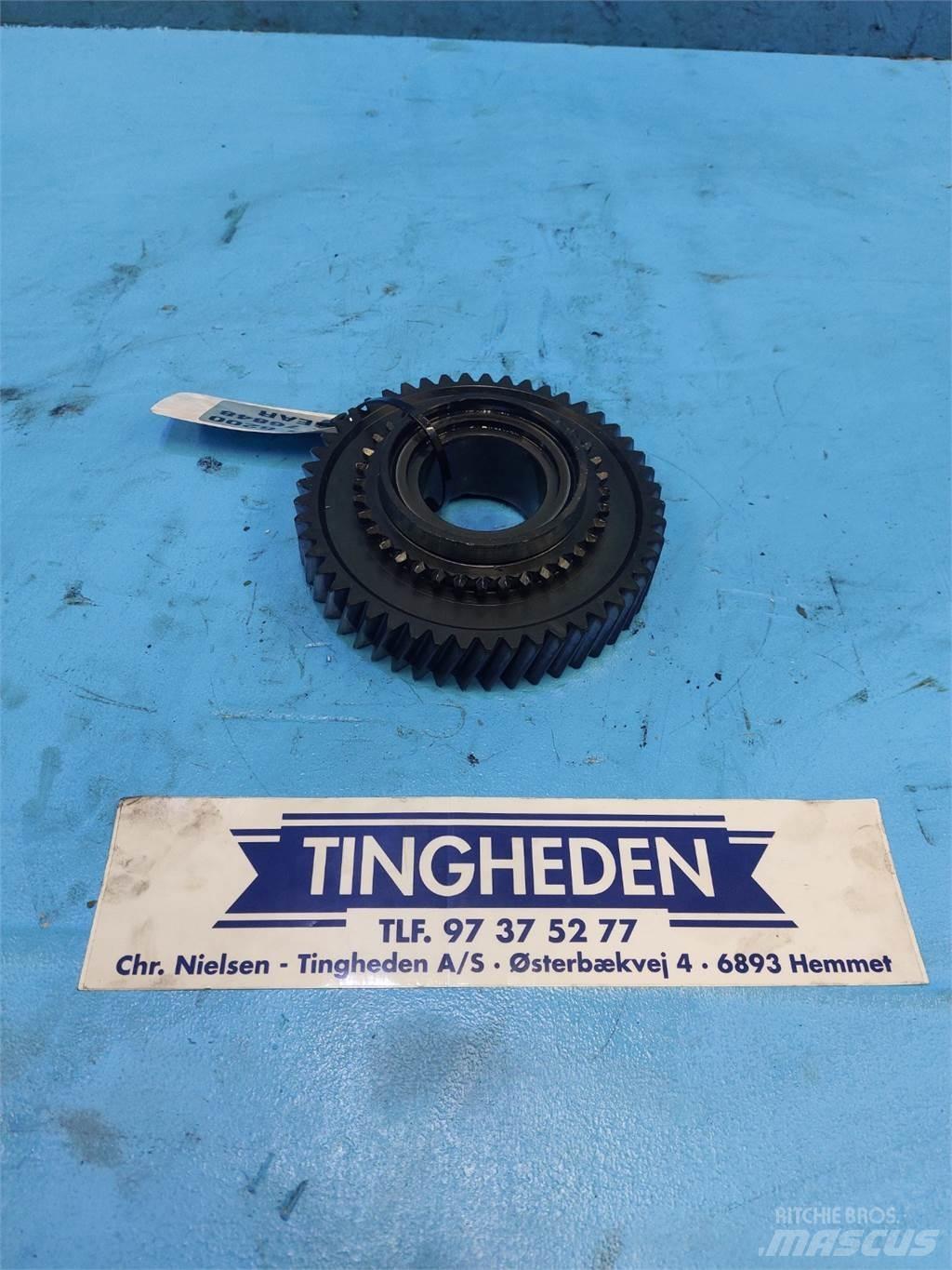 John Deere 6200 Gear
