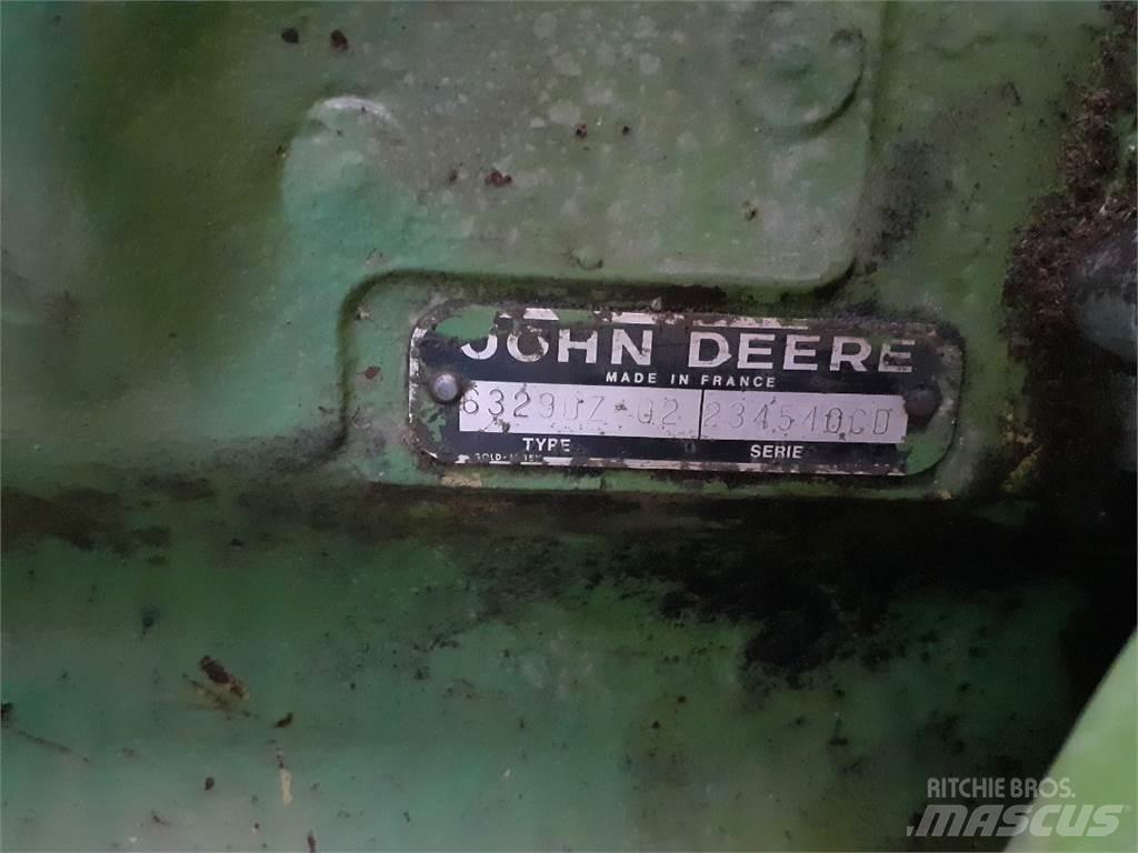 John Deere 6329 Motorer