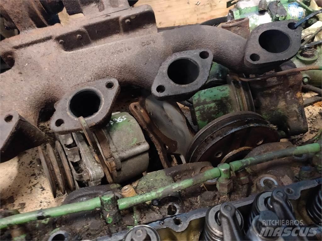 John Deere 6359T Motorer