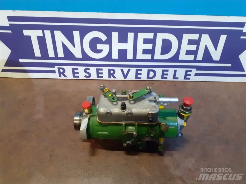 John Deere 935 Motorer