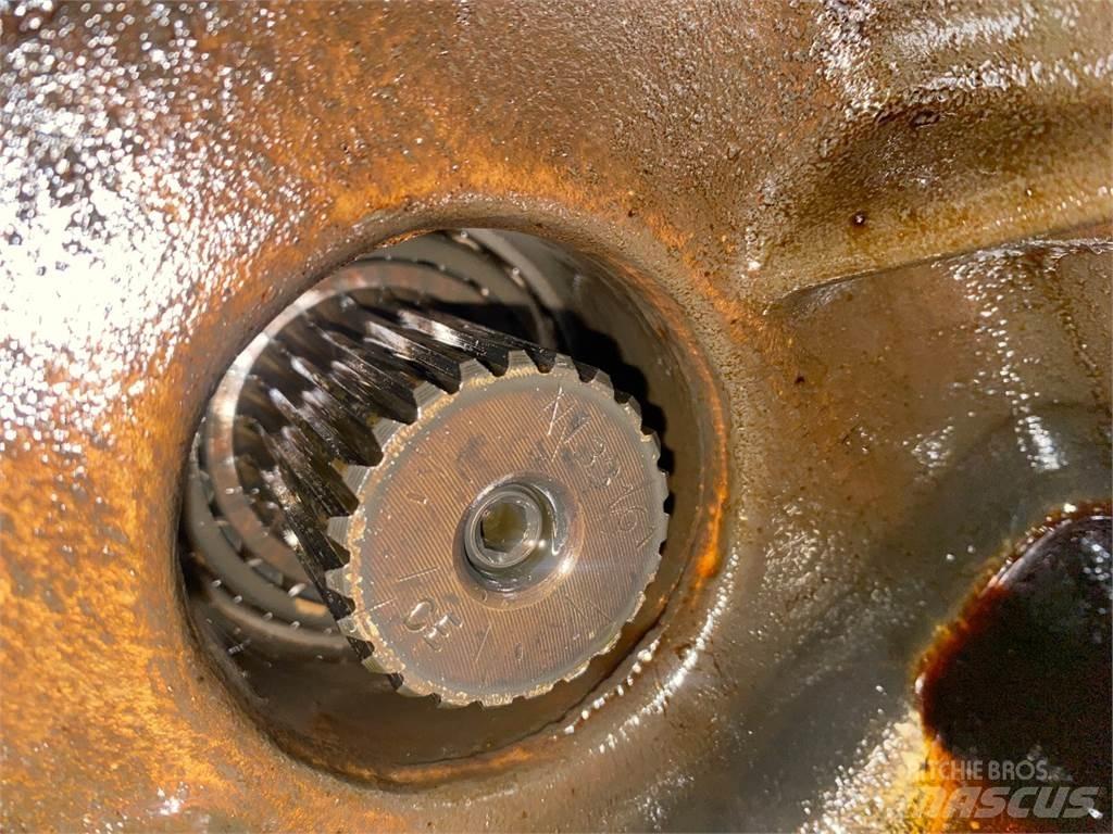 John Deere 9680 Gear