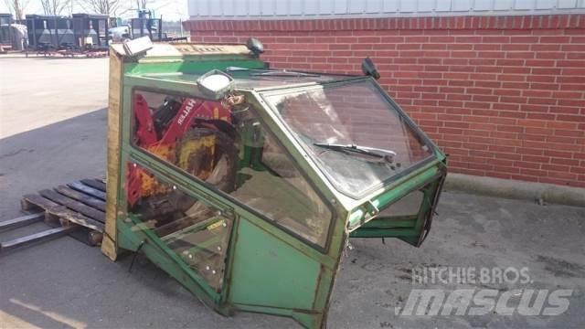 John Deere 975 Kabiner og interiør
