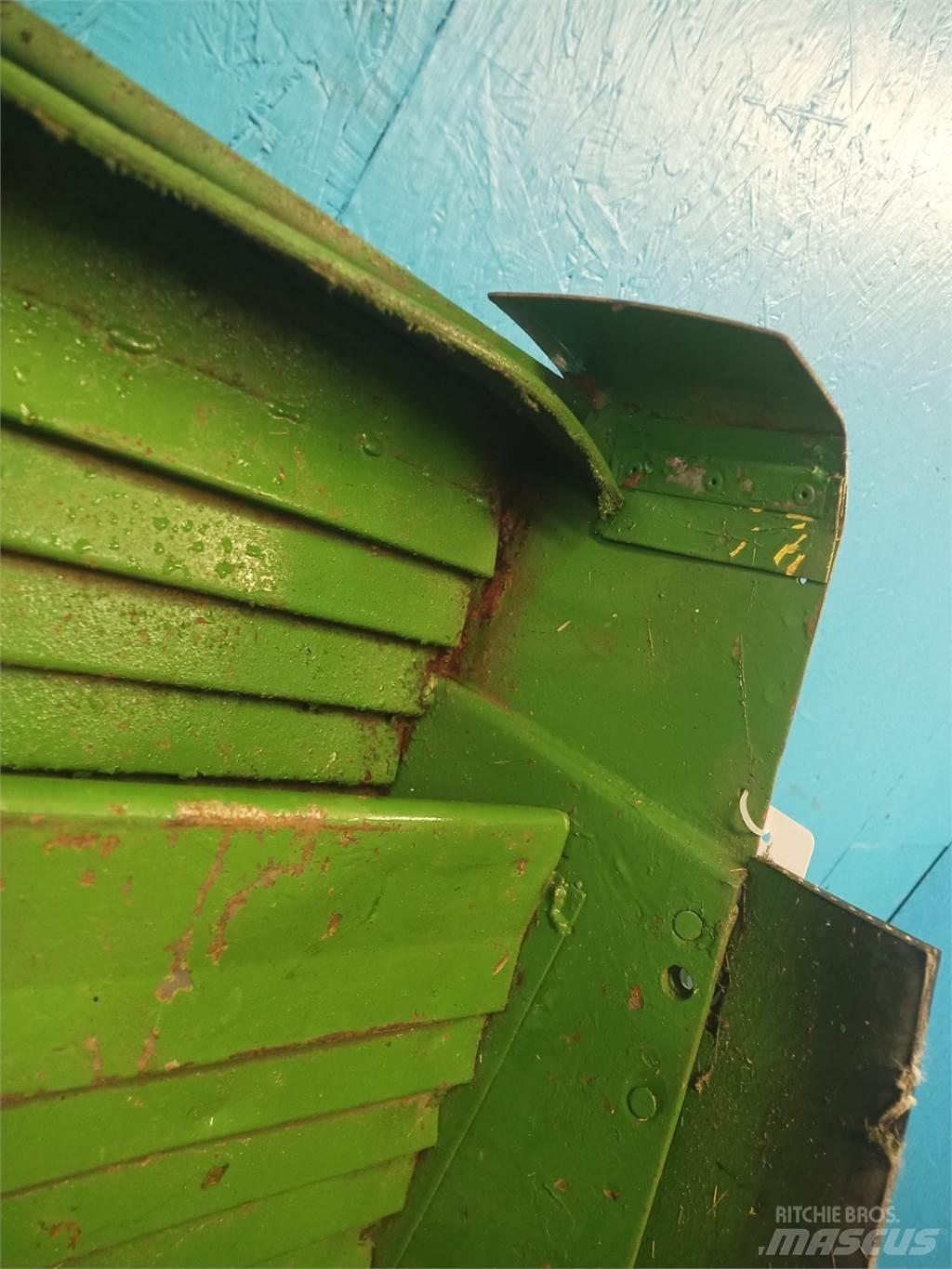 John Deere 975 Sand- og saltspredere