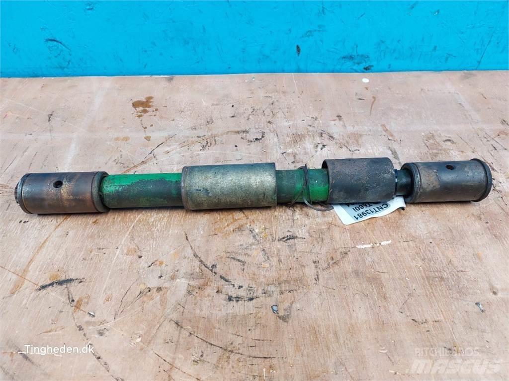 John Deere T660i Gear