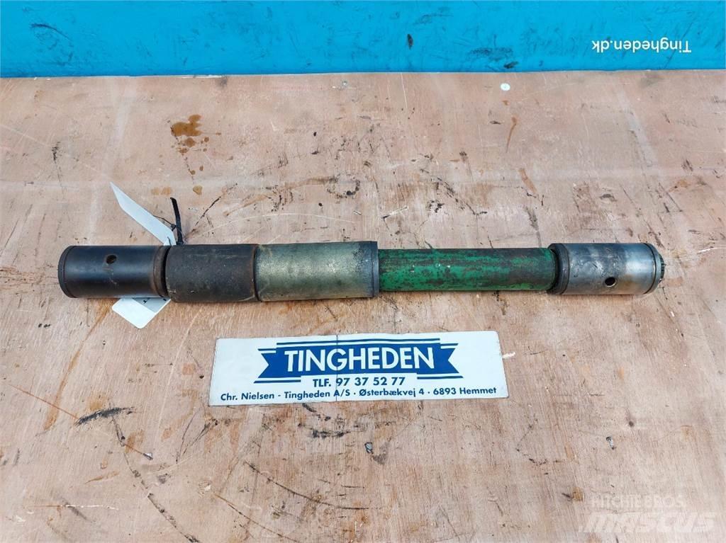 John Deere T660i Gear