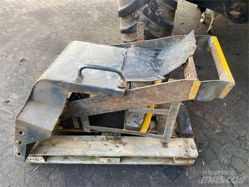 Komatsu WA270 Læssemaskiner på hjul