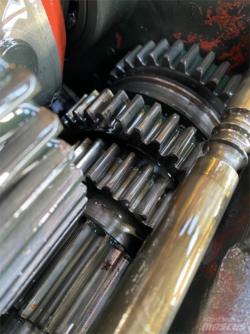 Laverda 3650 Gear