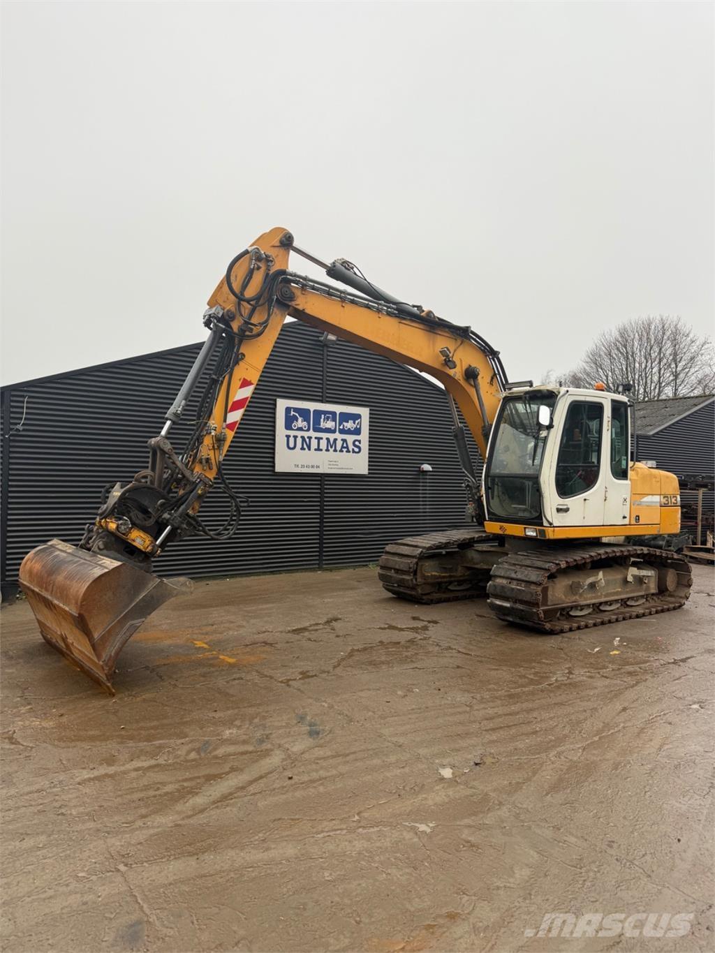 Liebherr 313 Gravemaskiner på larvebånd