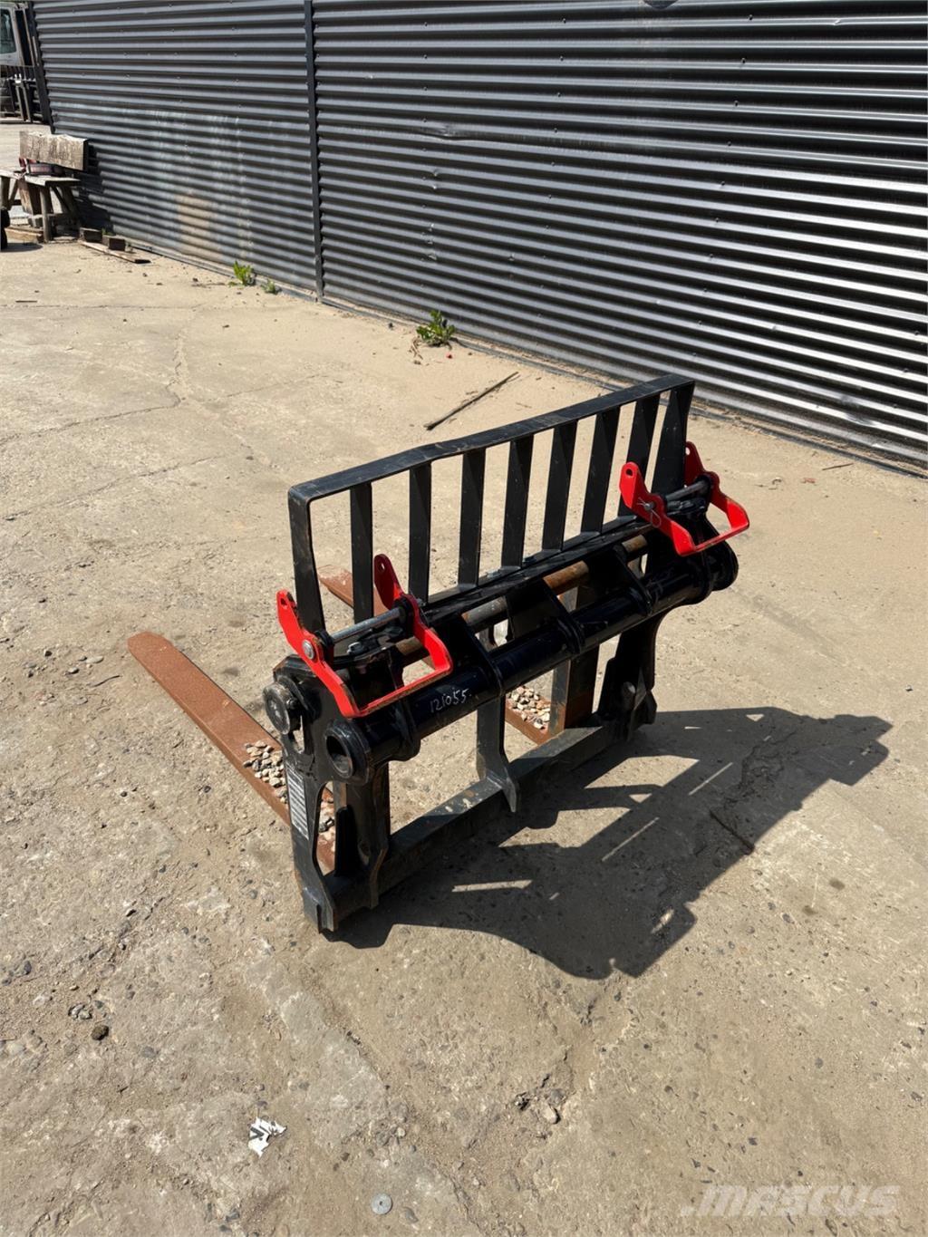Manitou 625 Pallegafler