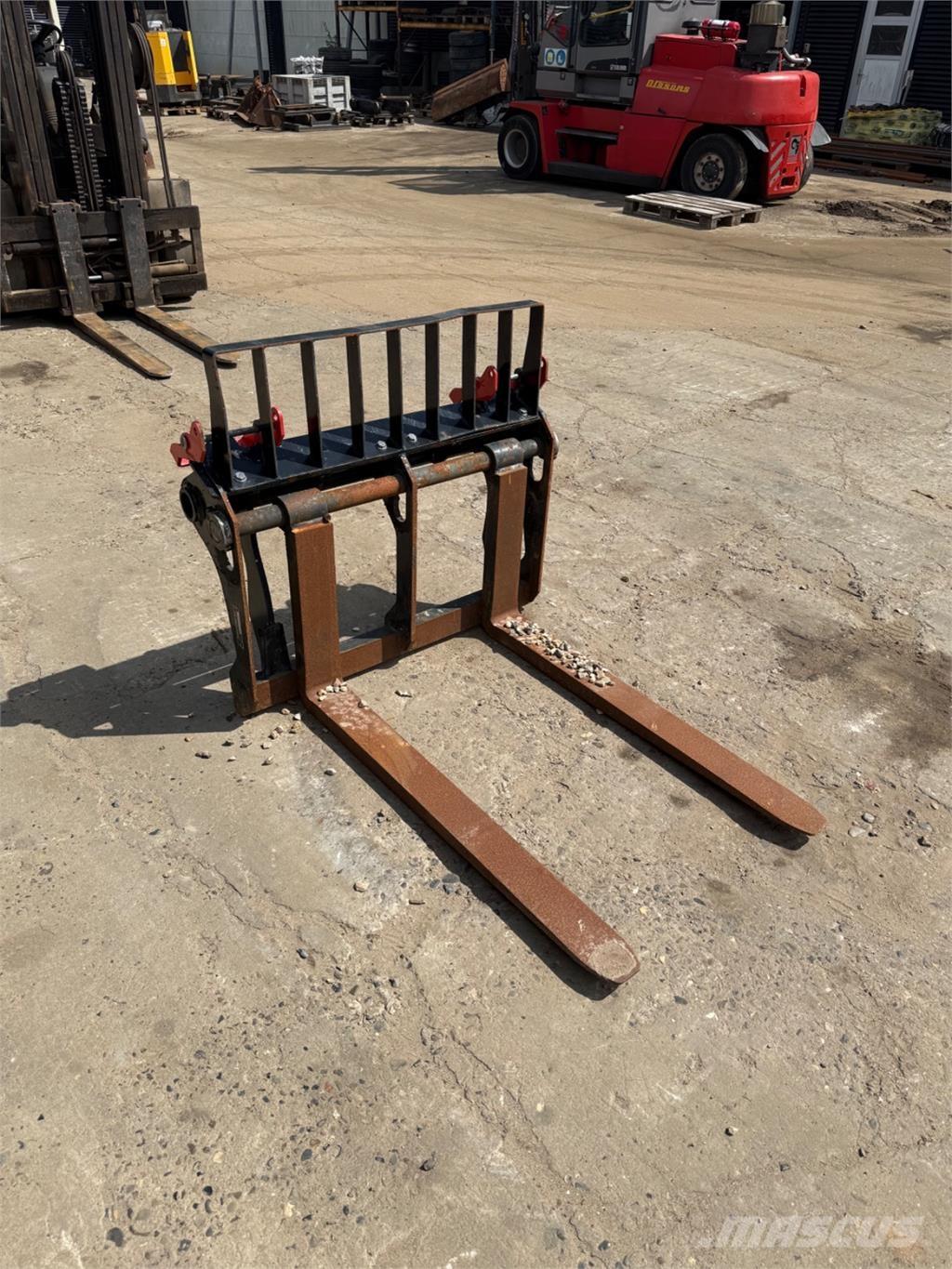 Manitou 625 Pallegafler