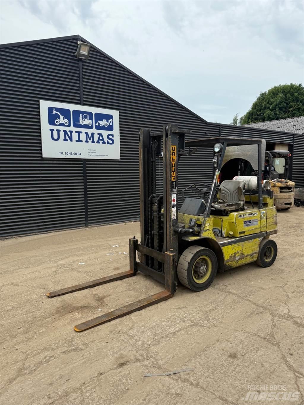 Mitsubishi FG25 LPG gaffeltrucks
