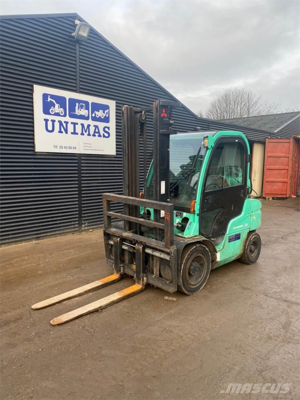 Mitsubishi FG30 LPG gaffeltrucks