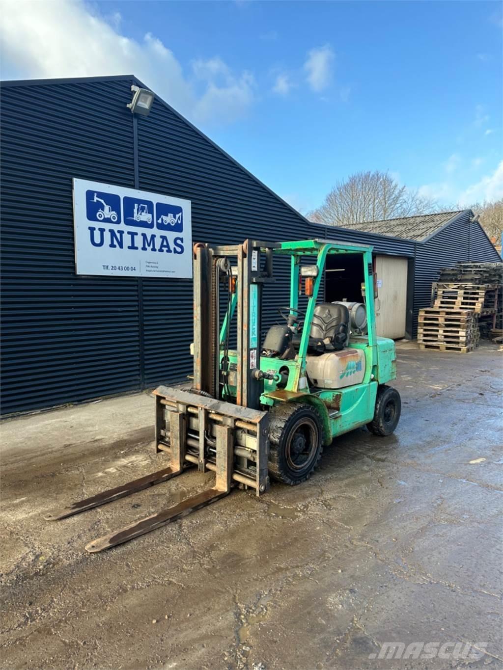 Mitsubishi FG30 LPG gaffeltrucks
