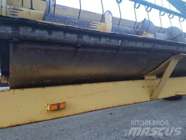 New Holland 24 Tilbehør til mejetærskere