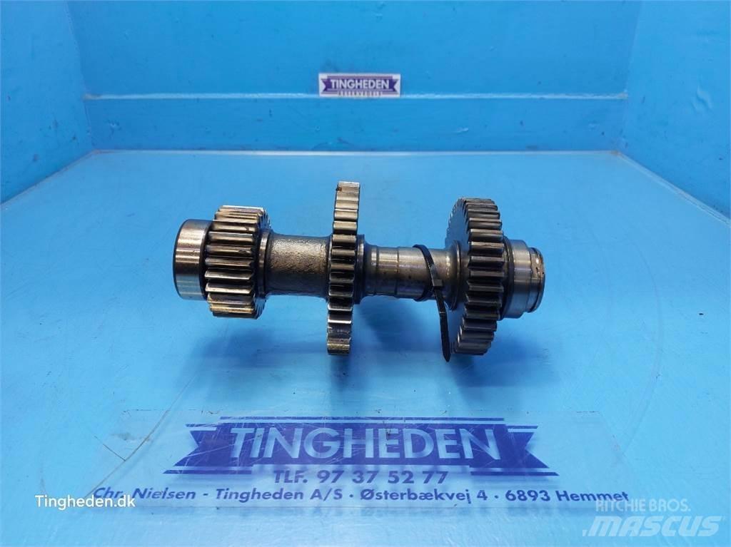 New Holland 6640 Gear