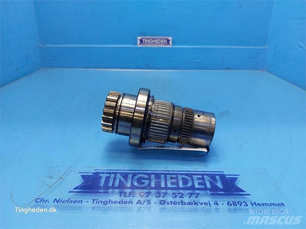 New Holland 6640 Gear