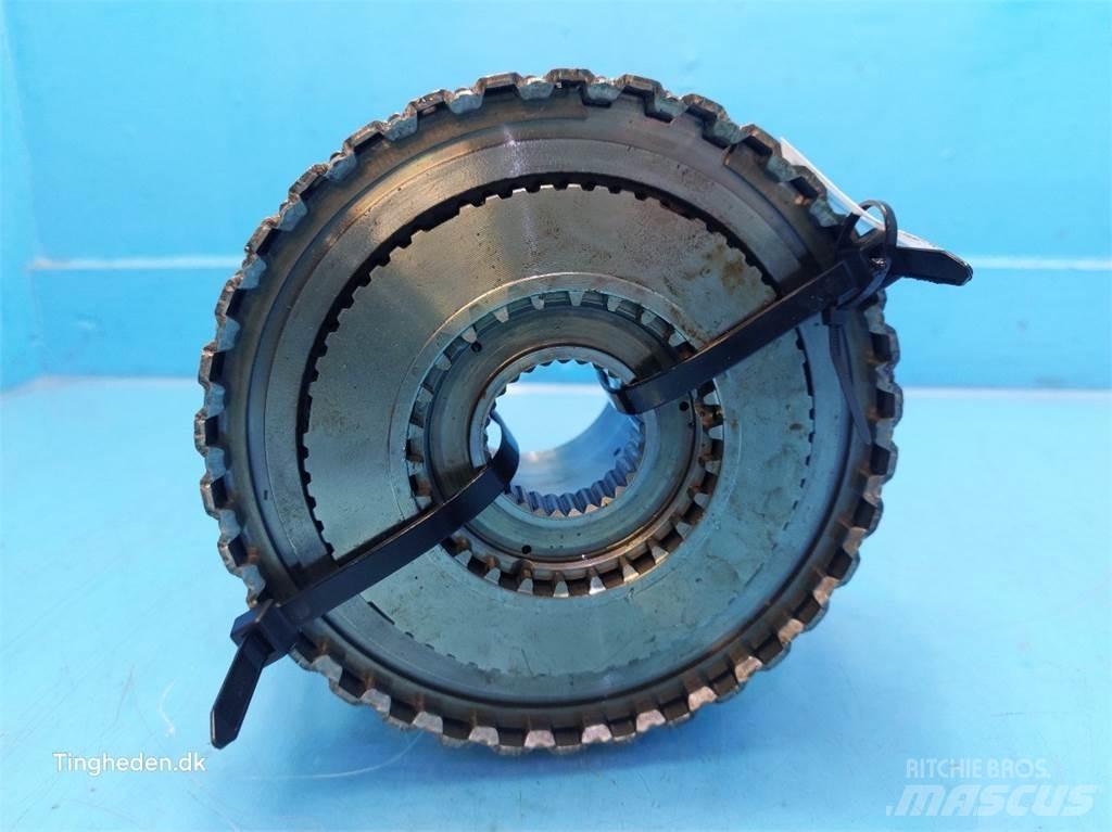 New Holland 6640 Gear