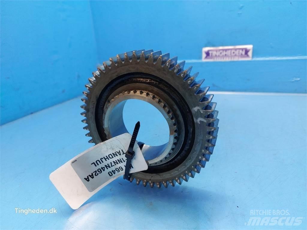 New Holland 6640 Gear