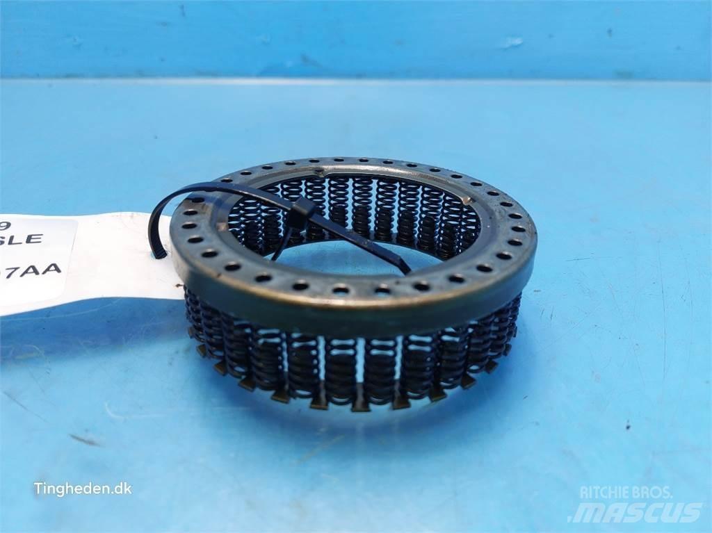 New Holland 6640 Gear