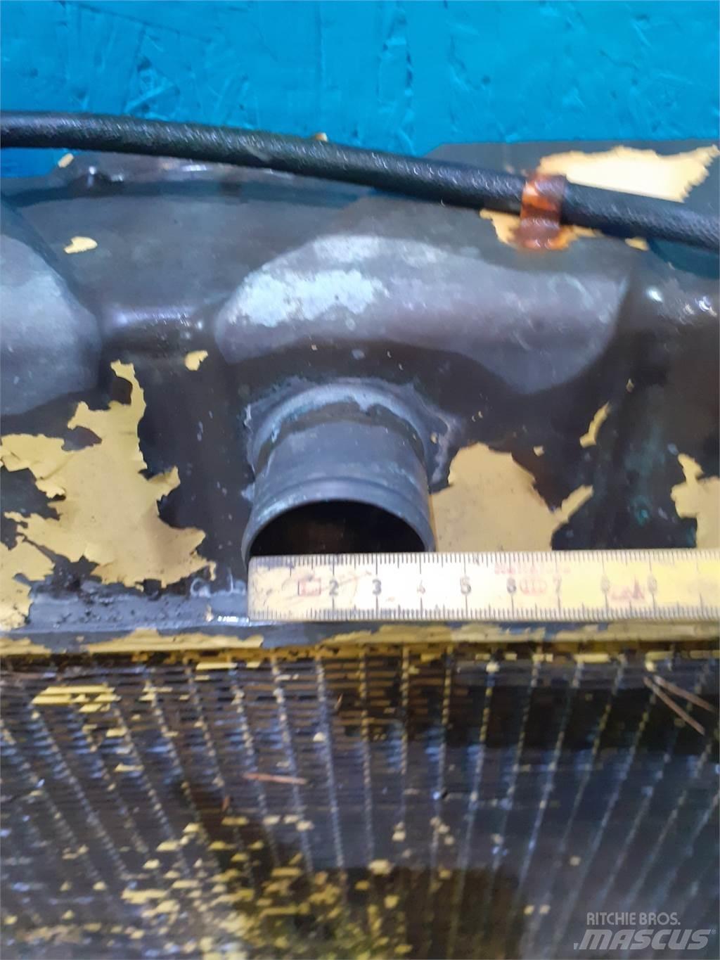 New Holland 8060 Radiatorer