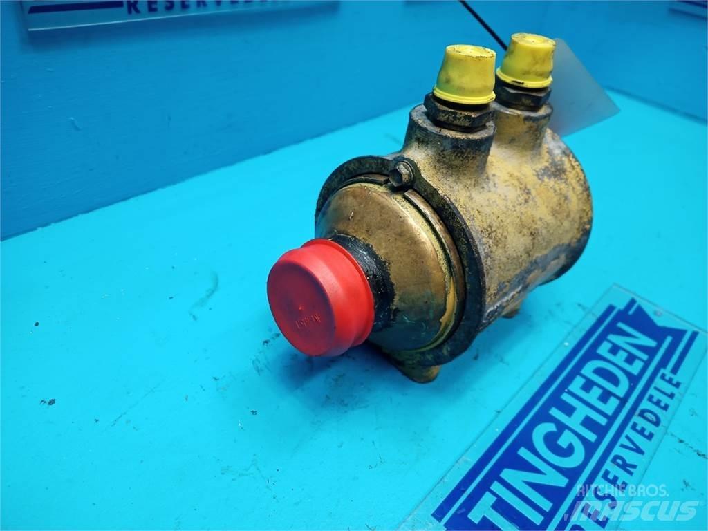 New Holland 8060 Radiatorer