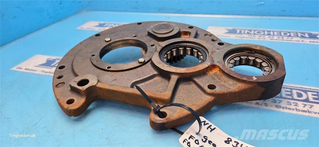 New Holland 8340 Gear