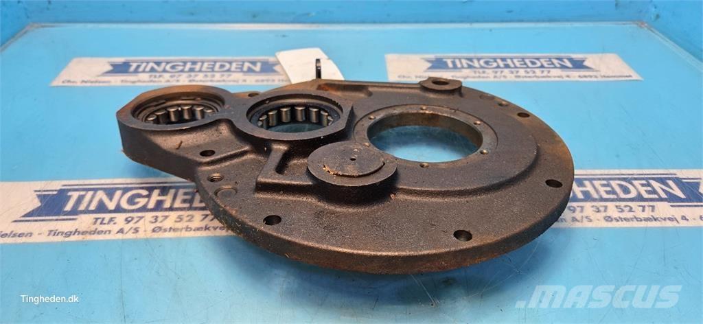 New Holland 8340 Gear