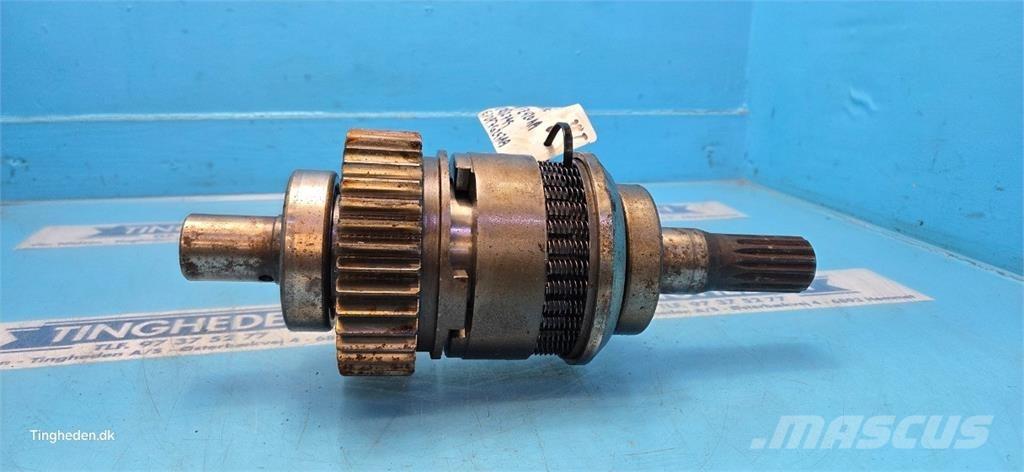 New Holland 8340 Gear