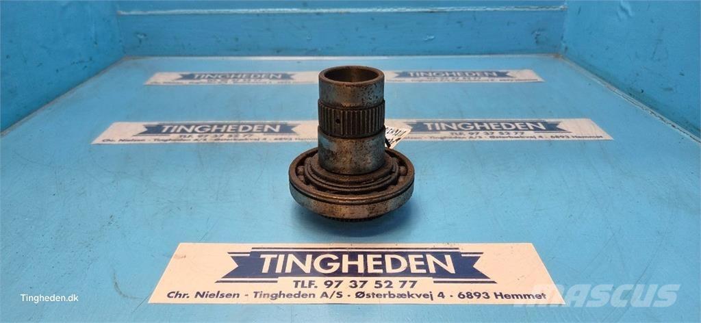 New Holland 8340 Gear