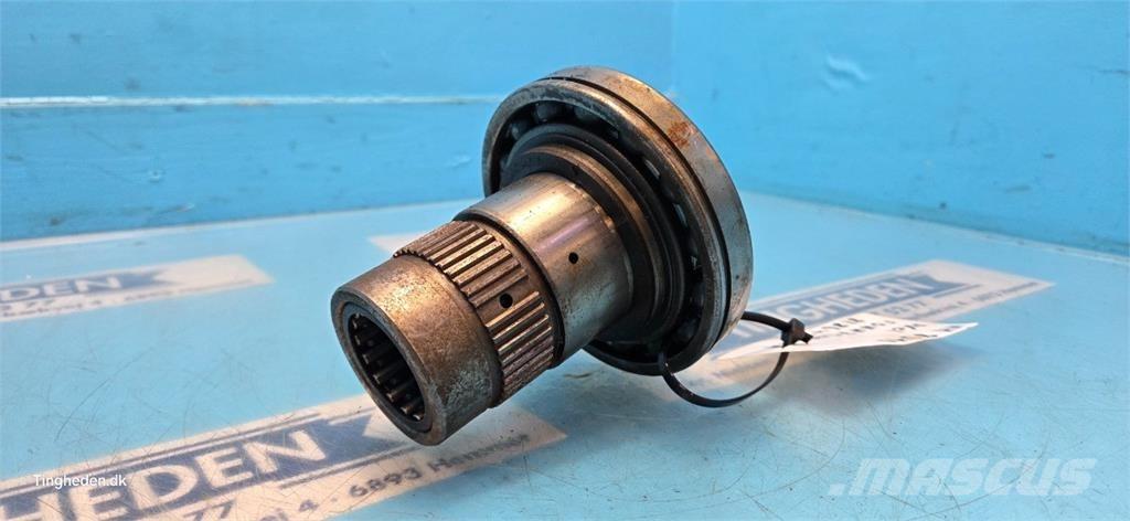 New Holland 8340 Gear