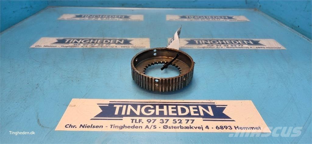 New Holland 8340 Gear