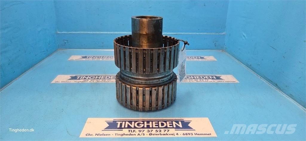 New Holland 8340 Gear