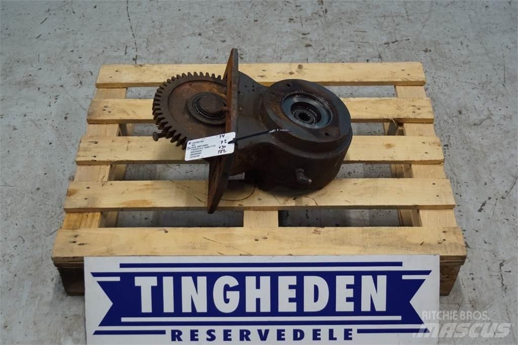 New Holland 8670 Gear