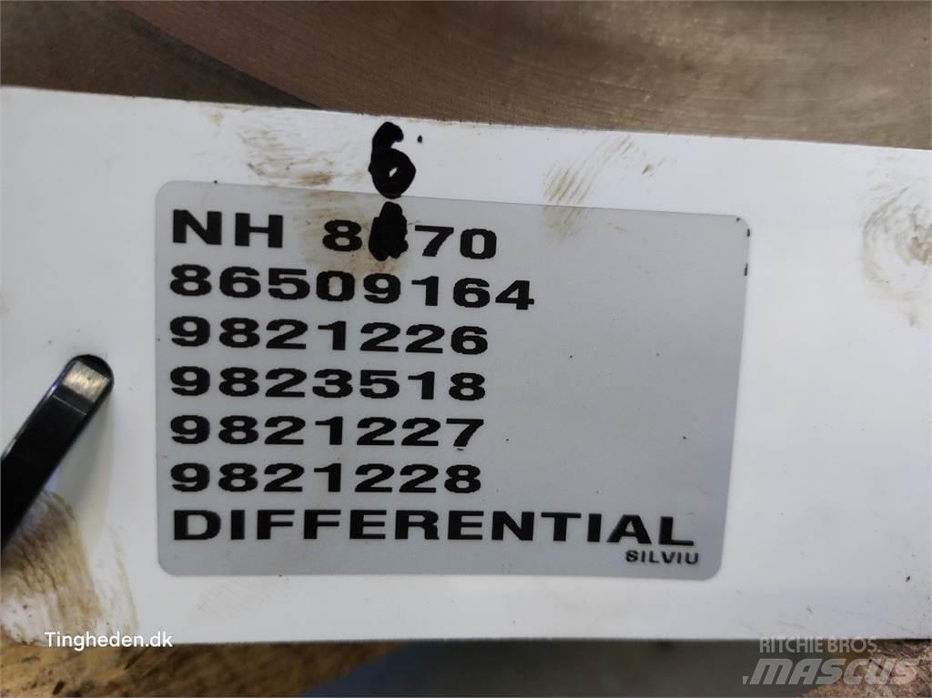 New Holland 8670 Gear