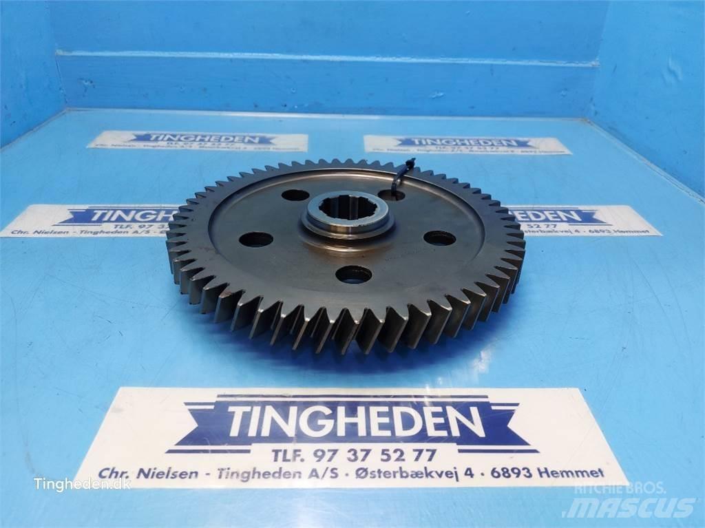 New Holland 8670 Gear