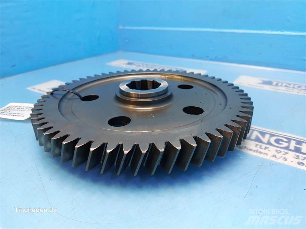 New Holland 8670 Gear