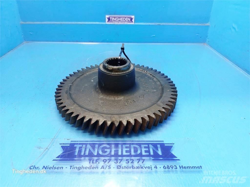 New Holland 8970 Gear