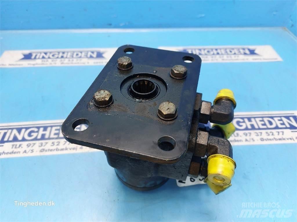 New Holland 8970 Hydraulik