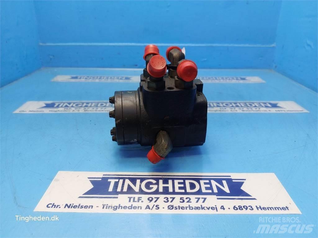 New Holland 8970 Hydraulik