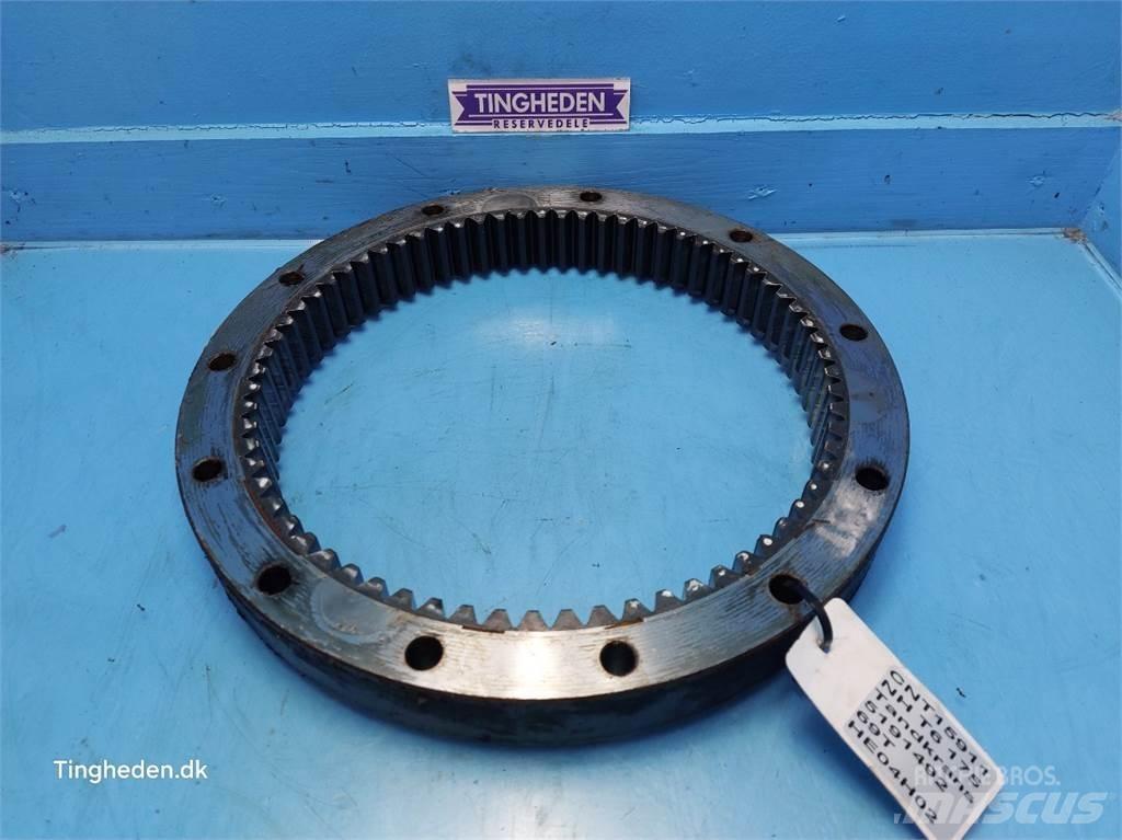New Holland T6 Gear