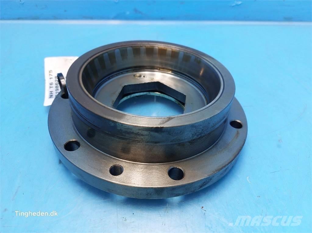 New Holland T6 Gear