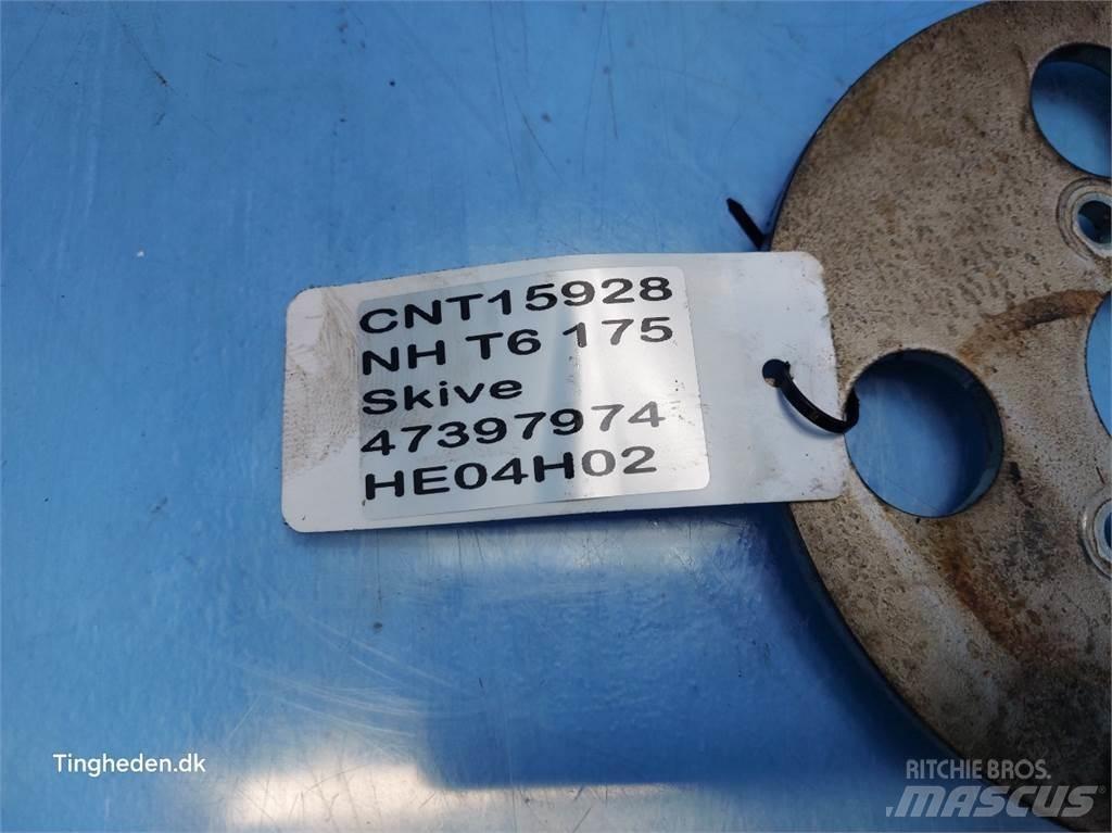 New Holland T6 Gear