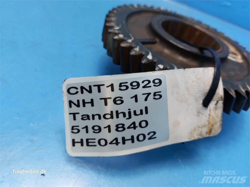 New Holland T6 Gear