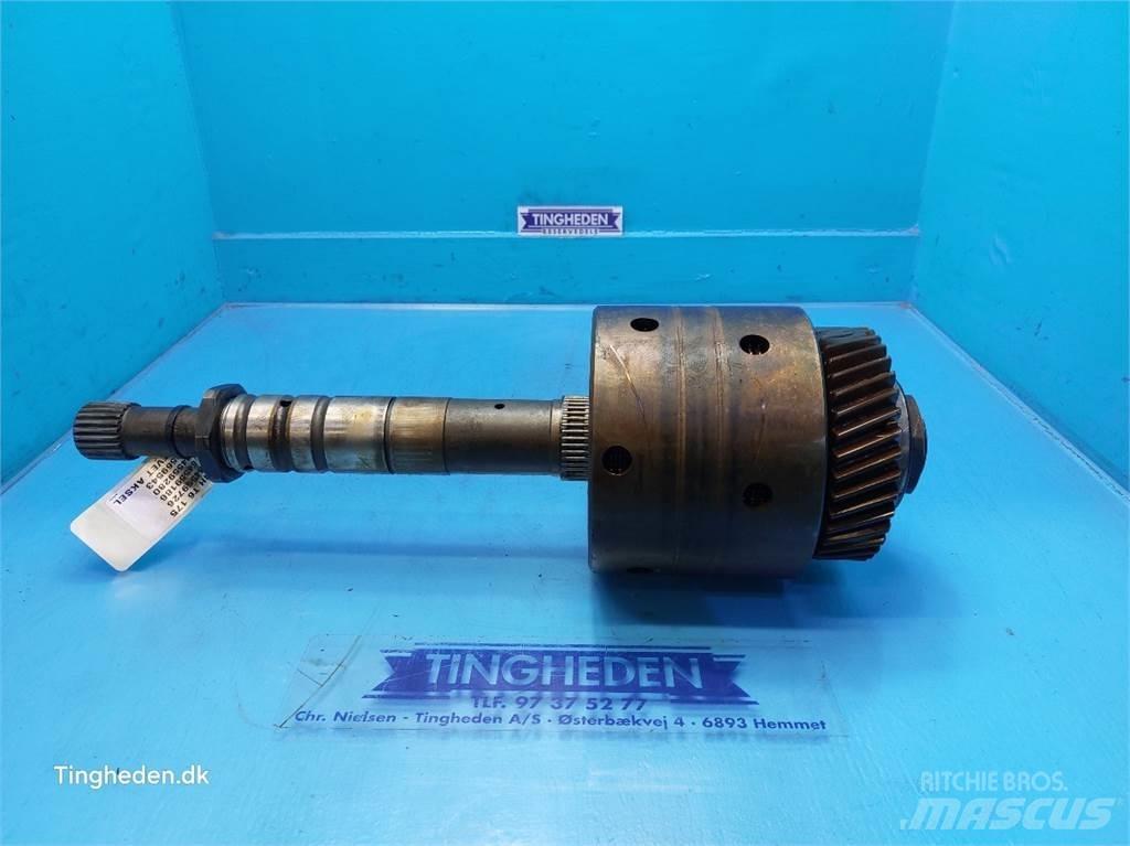 New Holland T6 Gear