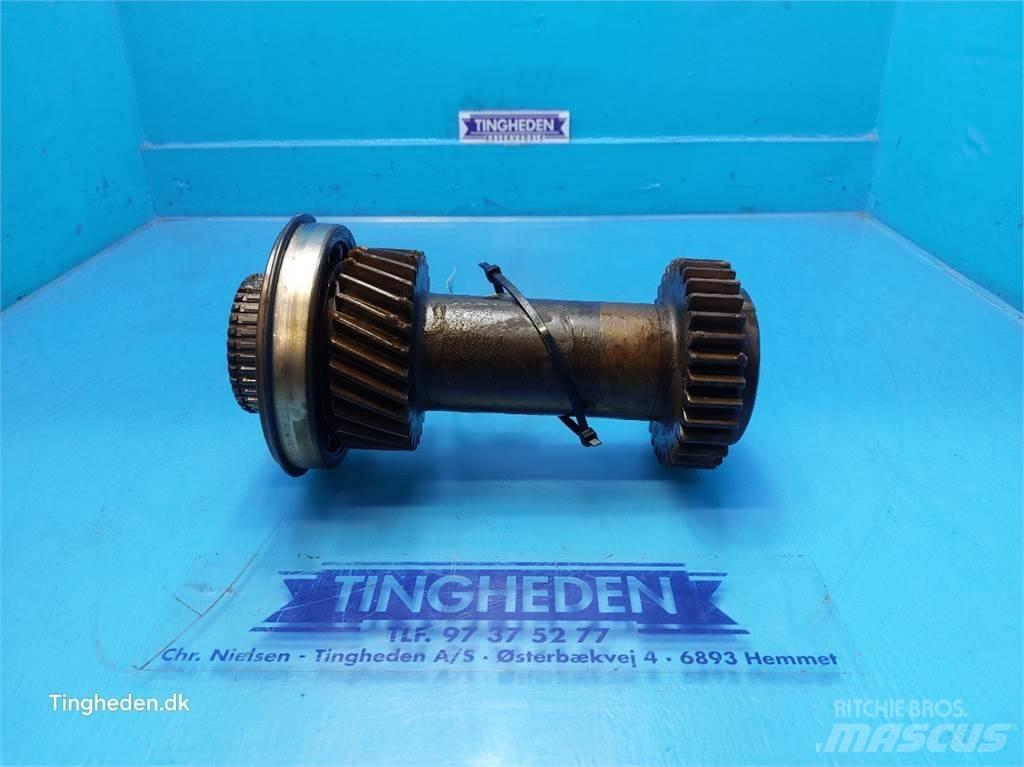 New Holland T6 Gear