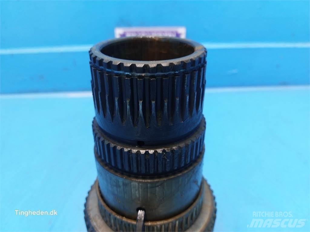 New Holland T6 Gear