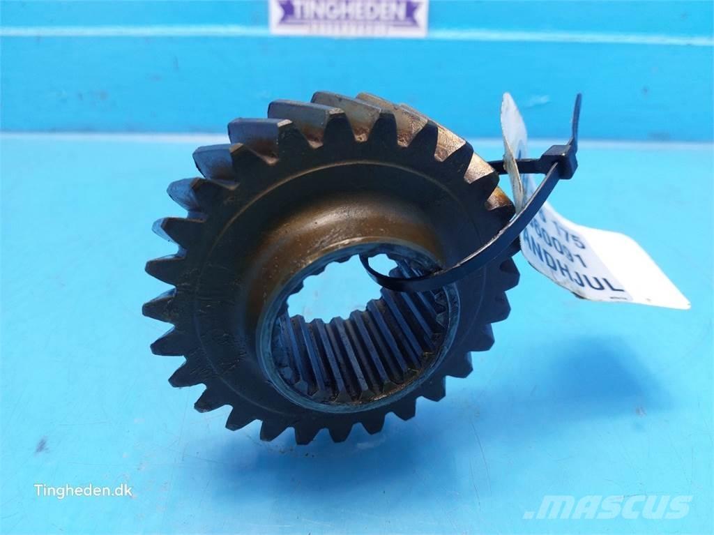New Holland T6 Gear