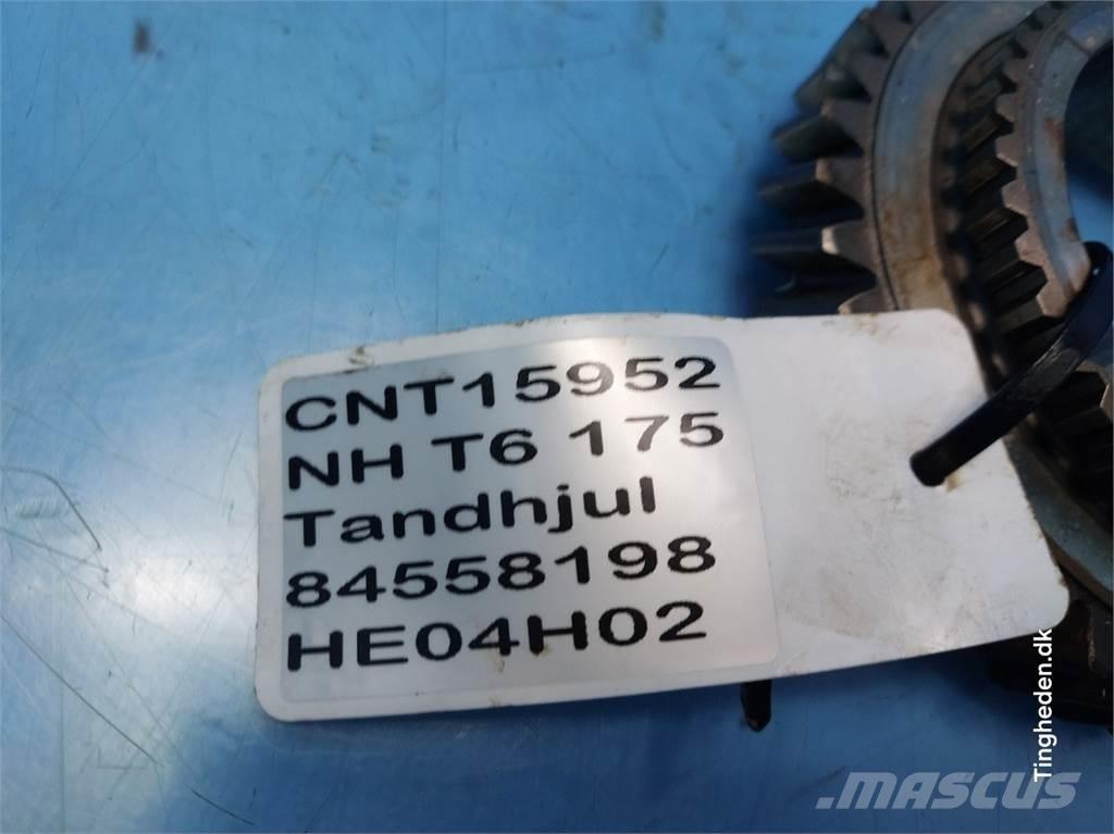 New Holland T6 Gear
